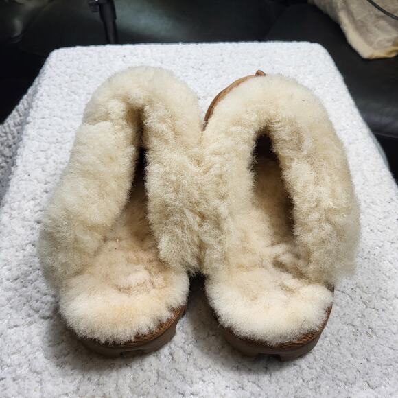 UGG Scuffette II Shearling slippers Chestnut Women's size 7 - Picture 2 of 6